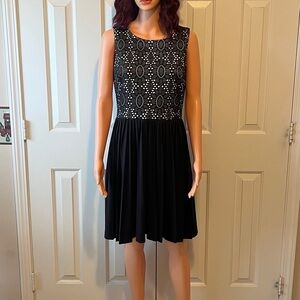 Elegant Black Sleeveless Dress